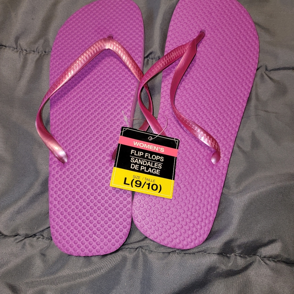 FLIP FLOPS - Picture 3 of 3
